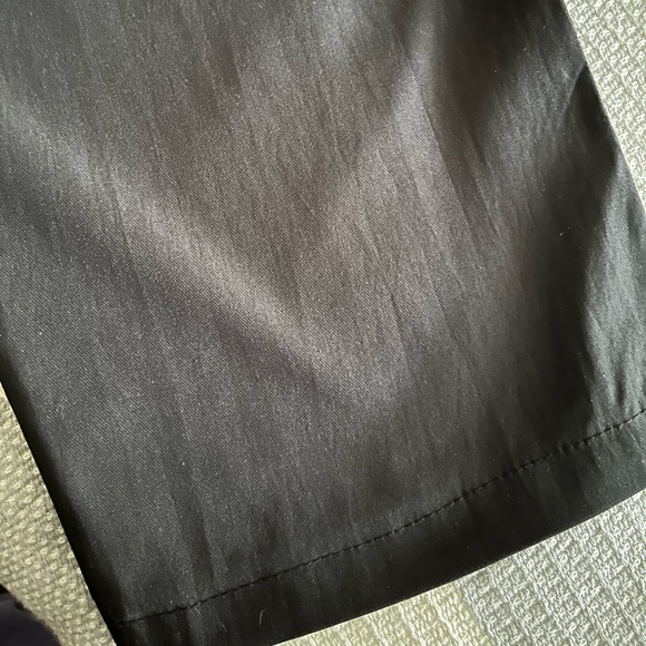 Men’s small black cropped overalls. - Picture 3 of 7